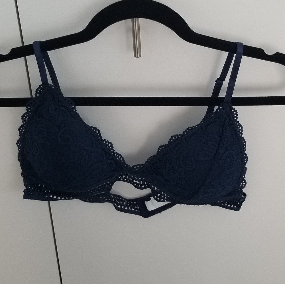 Navy lace bralette NWOT